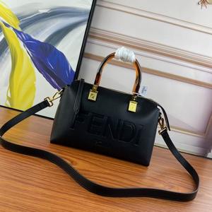 Fendi Handbags 452